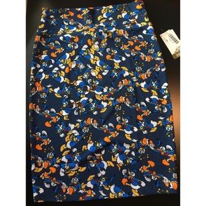 LuLaRoe Disney Collection Cassie Skirt (M)